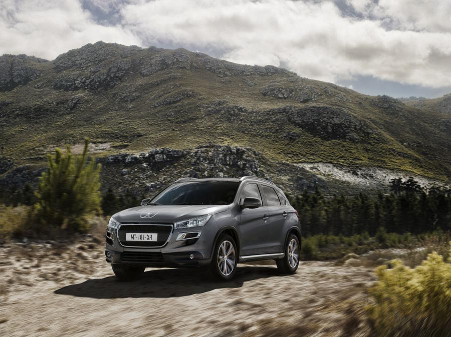  Peugeot 4008 2011 года  (фото 41 из 45)